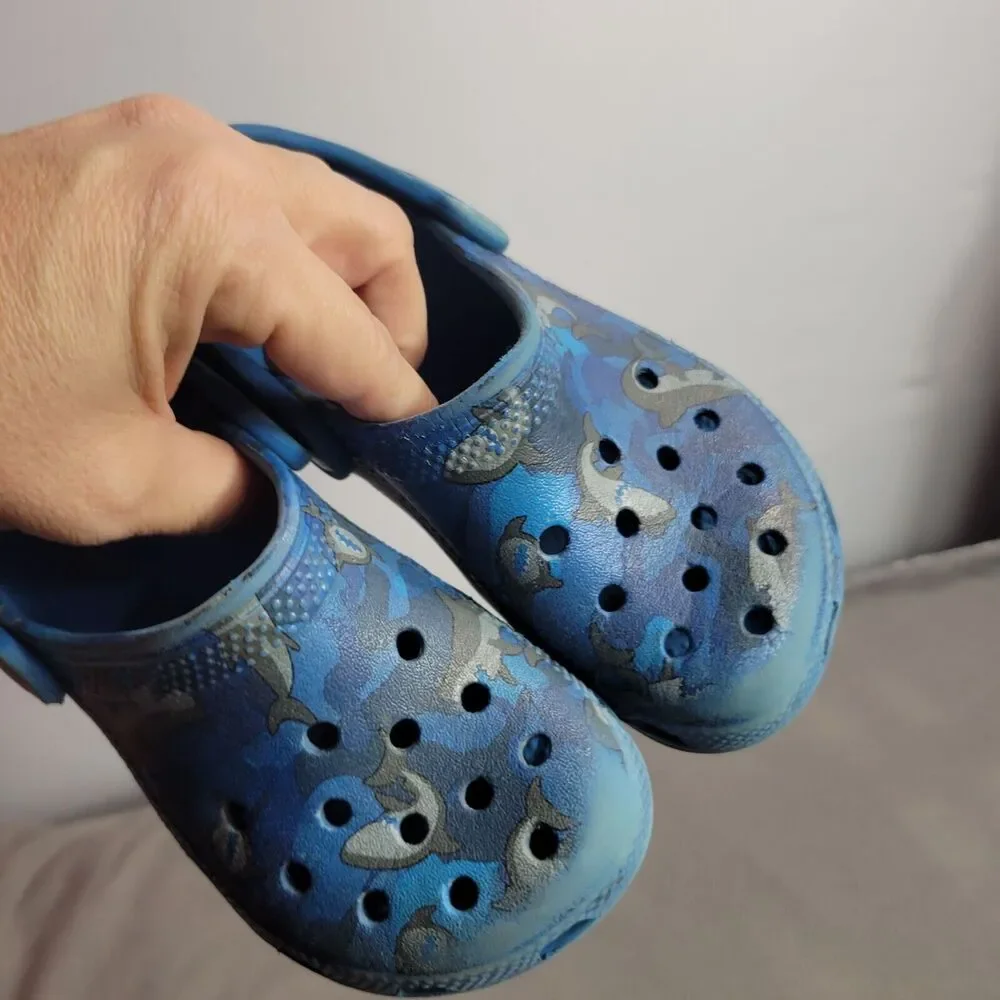 Kids Crocs C10 Blue Camo Slip-On‎ Shoes With Adjustable Strap